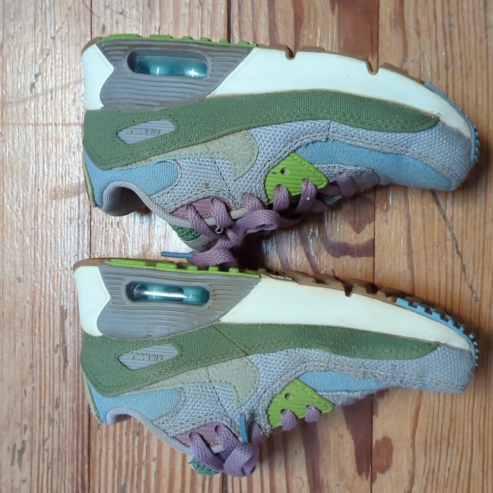 Nike Air Max 90 SESun Club Treeline (GS) childrens size 13 - unisex